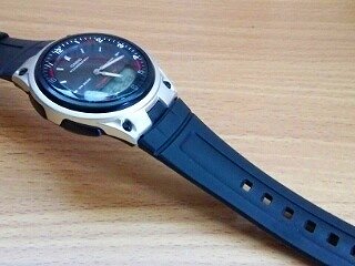 ウレタンバンドの腕時計